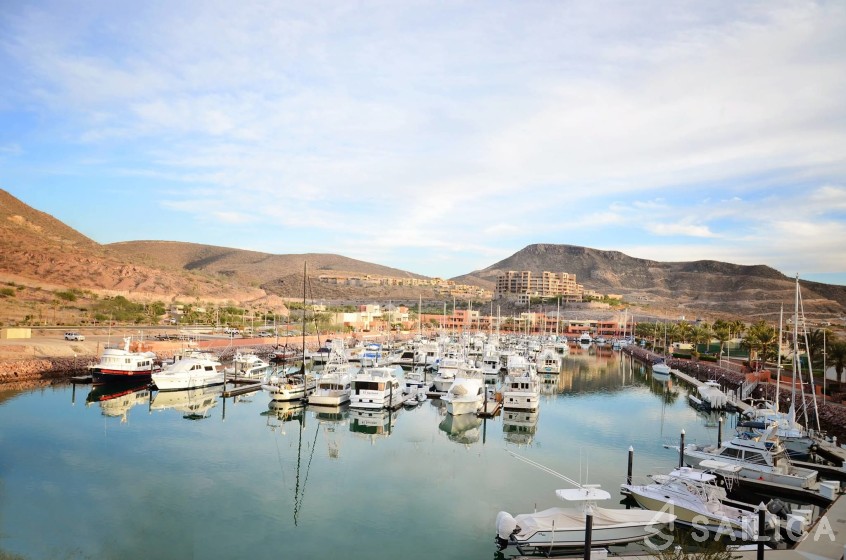 Lagoon 46  - Yacht Charter Sailica