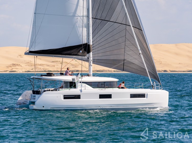 Lagoon 46  - Yacht Charter Sailica