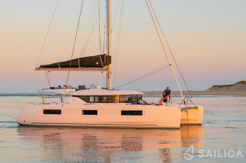 Lagoon 46  - Yacht Charter Sailica