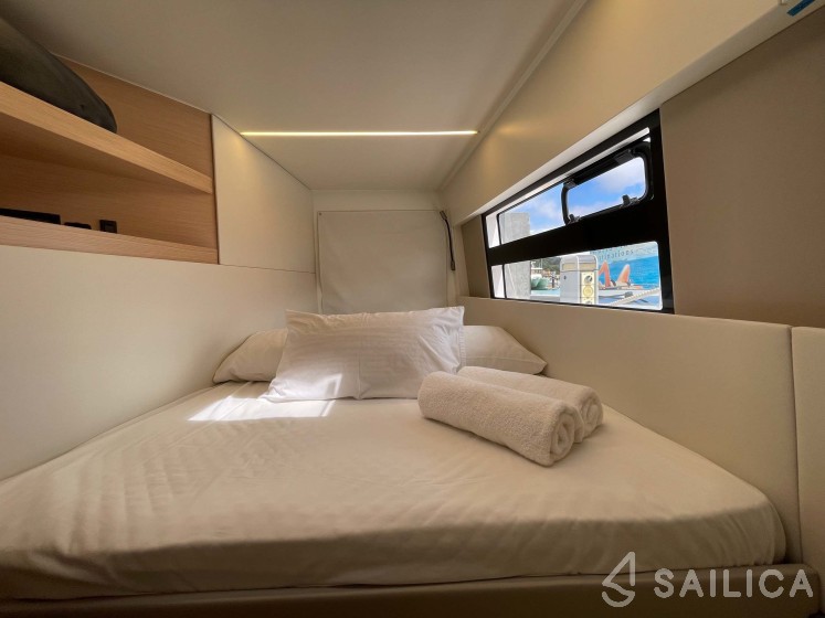 Nautitech 40 open NEW - 4 + 2 cab. - Photo #44 Nautitech 40 open NEW - 4 + 2 cab. - Yacht Charter Sailica