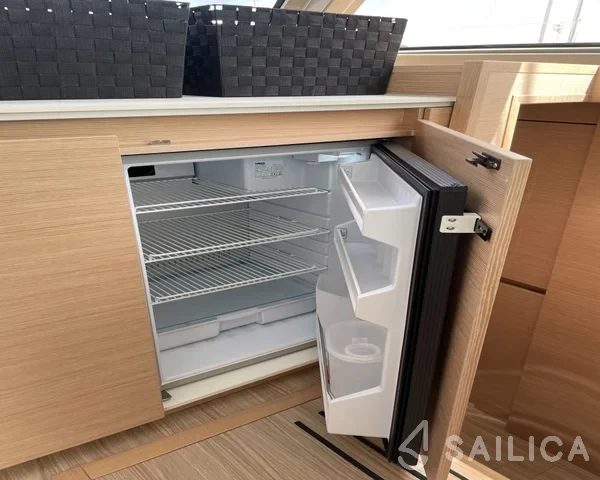 Nautitech 40 open NEW - 4 + 2 cab. - Photo #55 Nautitech 40 open NEW - 4 + 2 cab. - Yacht Charter Sailica