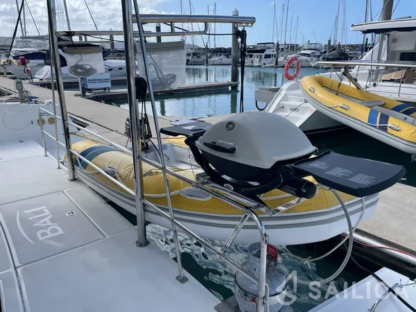 Bali 4.3 - Photo #62 Bali 4.3 - Yacht Charter Sailica