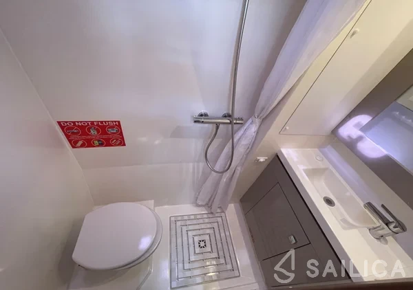 Saona 47 - Photo #53 Saona 47 - Yacht Charter Sailica