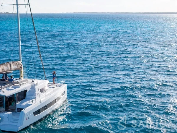 Bali 4.4 - Yacht Charter Sailica
