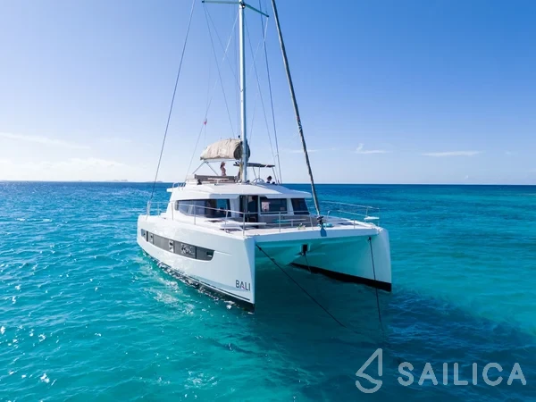 Bali 4.4 - Yacht Charter Sailica
