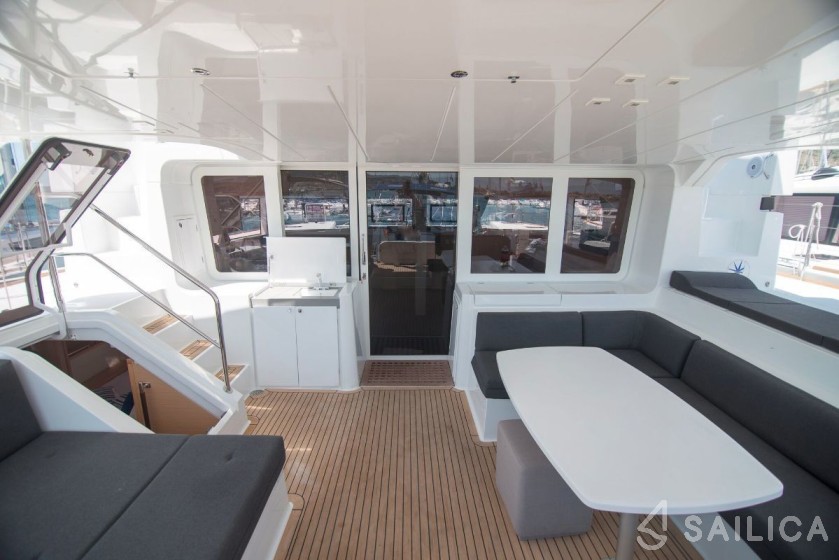 Lagoon 52F - Yacht Charter Sailica