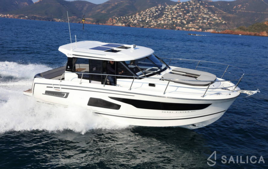 Merry Fisher 1095 - Yacht Charter Sailica