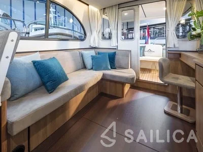 Linssen Grand Sturdy 35.0 Sedan - Yacht Charter Sailica