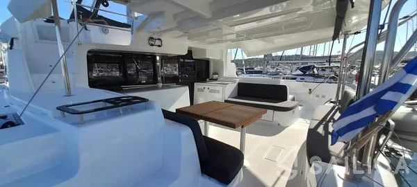 Lagoon 46  - Yacht Charter Sailica