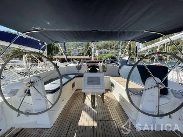 Bavaria 46 Cruiser - Yacht Charter Sailica