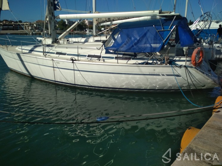 Bavaria 41 - Yacht Charter Sailica