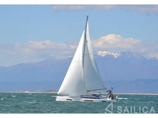 Sun Odyssey 440 - Yacht Charter Sailica