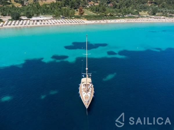 Jeanneau 51 - Yacht Charter Sailica