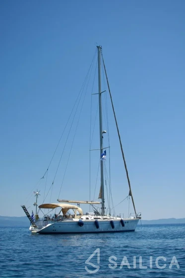 Jeanneau 51 - Yacht Charter Sailica