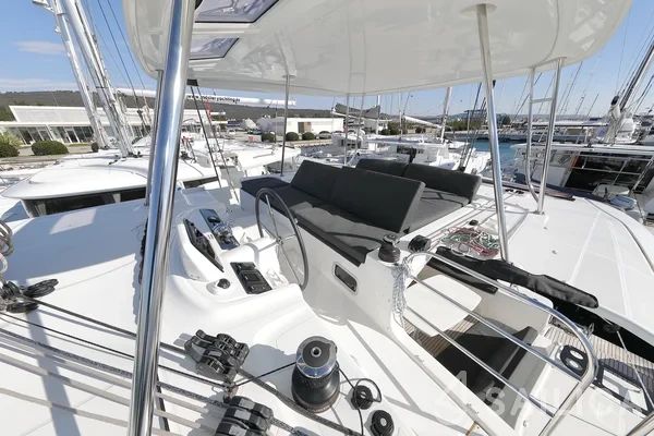 Lagoon 46  - Yacht Charter Sailica