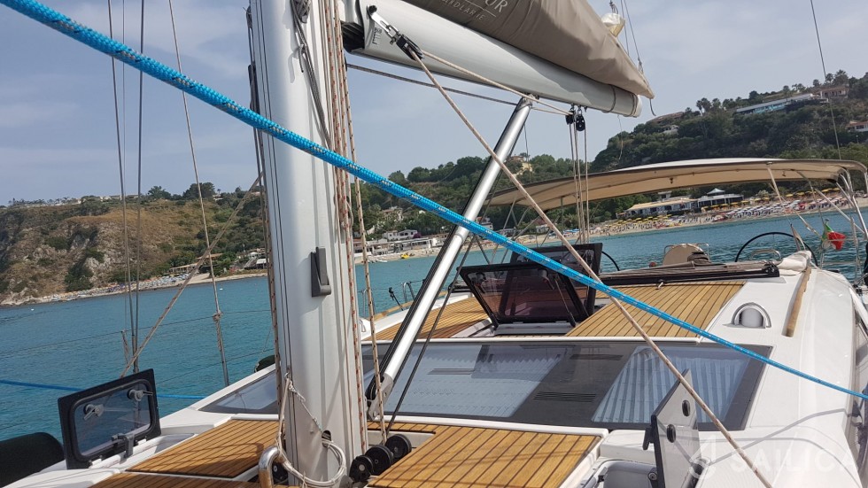 Dufour 500 Grand Large - Yacht Charter Sailica