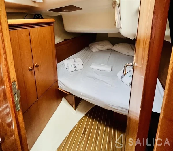 Sun Odyssey 43  - Yacht Charter Sailica
