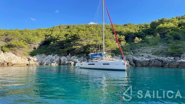 Sun Odyssey 440 - Yacht Charter Sailica