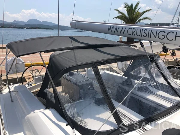 Oceanis 40.1 - Yacht Charter Sailica