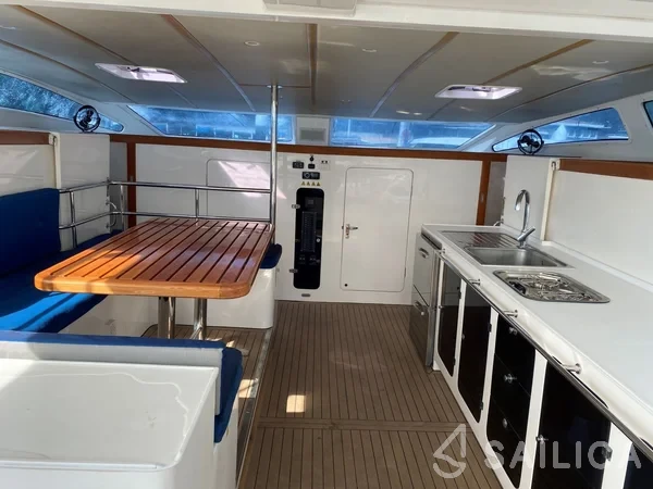 Island Spirit 38 - Photo #47 Island Spirit 38 - Yacht Charter Sailica