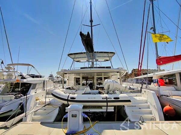 Lagoon 52F - Yacht Charter Sailica