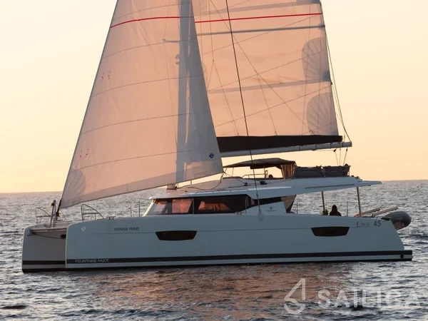 Elba 45 - Yacht Charter Sailica
