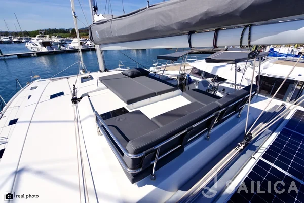 Saona 47 - Yacht Charter Sailica