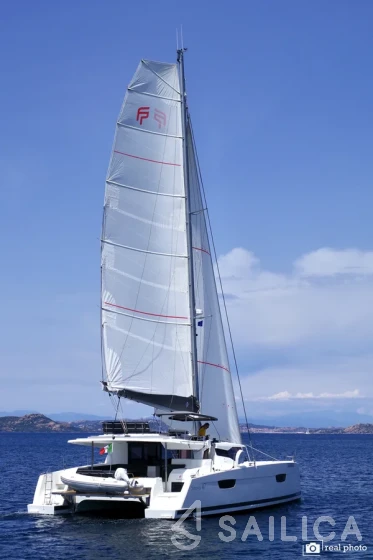 Saona 47 - Yacht Charter Sailica