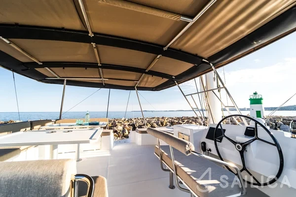 Bali 5.4. - Yacht Charter Sailica