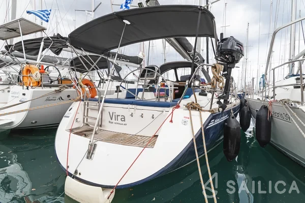 Salona 40 - Yacht Charter Sailica