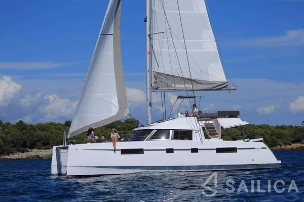 Nautitech 46 Fly - Yacht Charter Sailica
