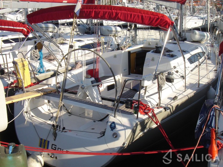 Elan 340 - Yacht Charter Sailica