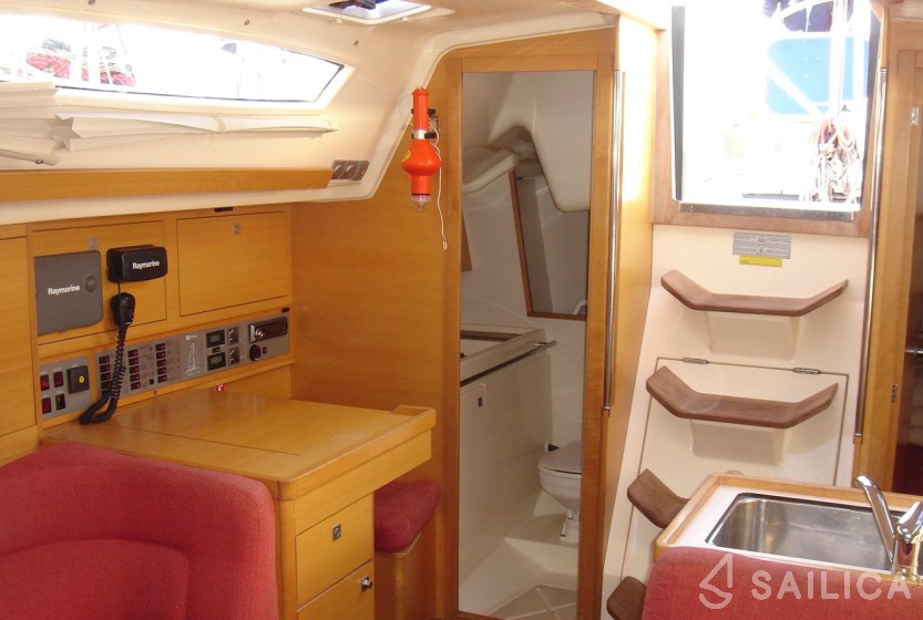 Elan 340 - Yacht Charter Sailica
