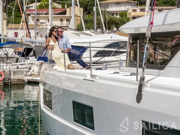 Lagoon 46  - Yacht Charter Sailica