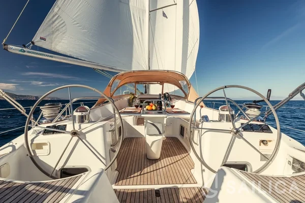 Sun Odyssey 54DS - Yacht Charter Sailica
