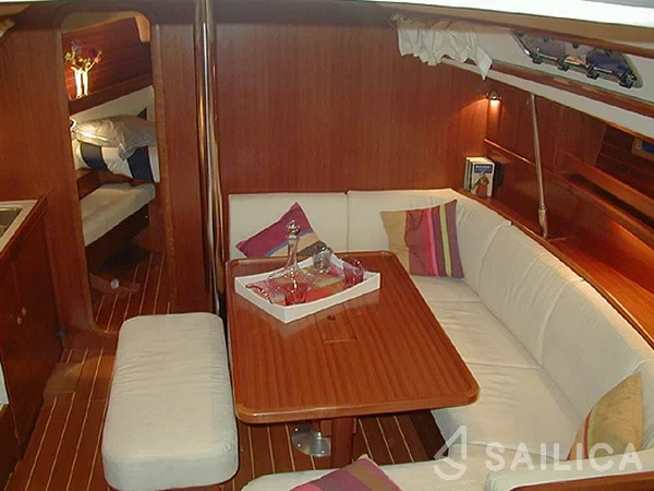 Dufour 385 GL - Yacht Charter Sailica
