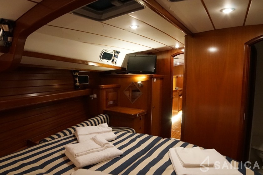 Beneteau 50 - Yacht Charter Sailica