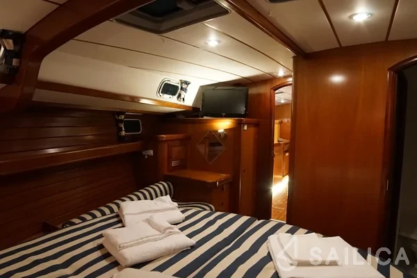 Beneteau 50 - Yacht Charter Sailica