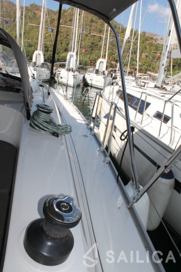 Bavaria 46 Cruiser - Yacht Charter Sailica