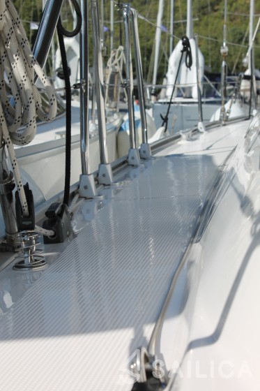 Bavaria 46 Cruiser - Yacht Charter Sailica