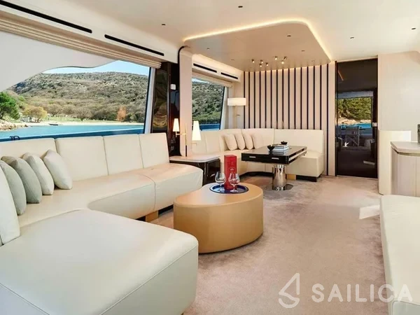 Azimut 78 - Yacht Charter Sailica