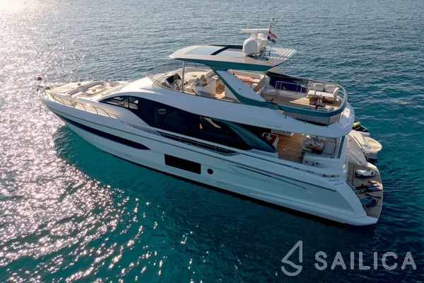 Azimut 78 - Yacht Charter Sailica