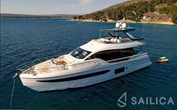 Azimut 78 - Yacht Charter Sailica