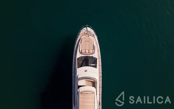 Azimut 55 - Yacht Charter Sailica