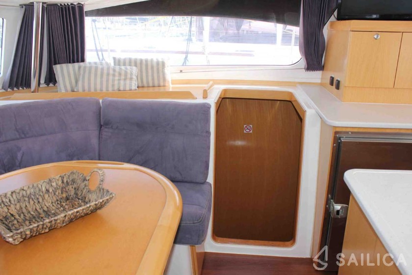 Nautitech 441 - Yacht Charter Sailica