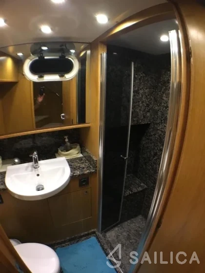Motoryacht - Yacht Charter Sailica