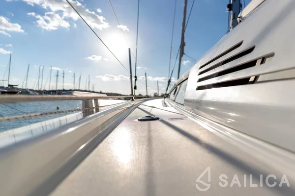 Oceanis 46.1 - Yacht Charter Sailica