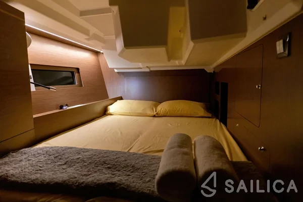 Oceanis 46.1 - Yacht Charter Sailica