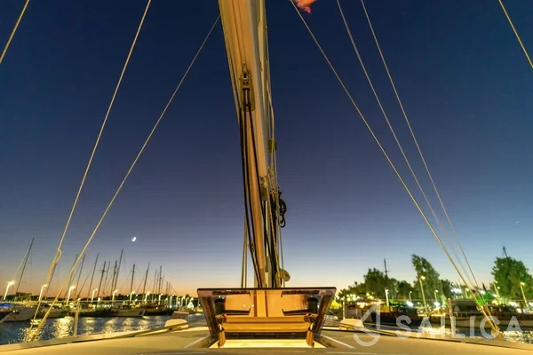 Oceanis 46.1 - Yacht Charter Sailica