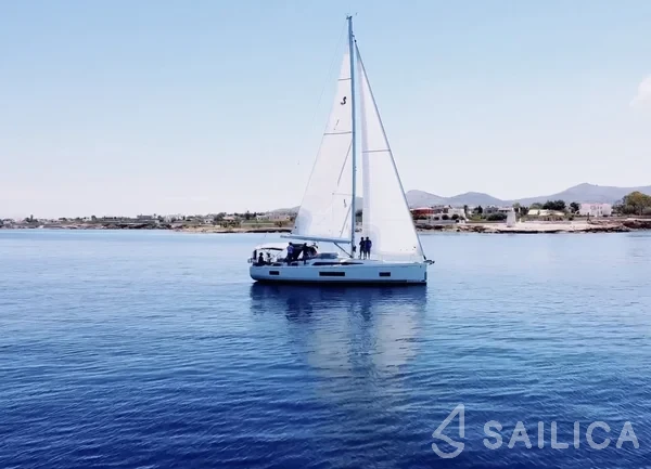 Oceanis 46.1 - Yacht Charter Sailica